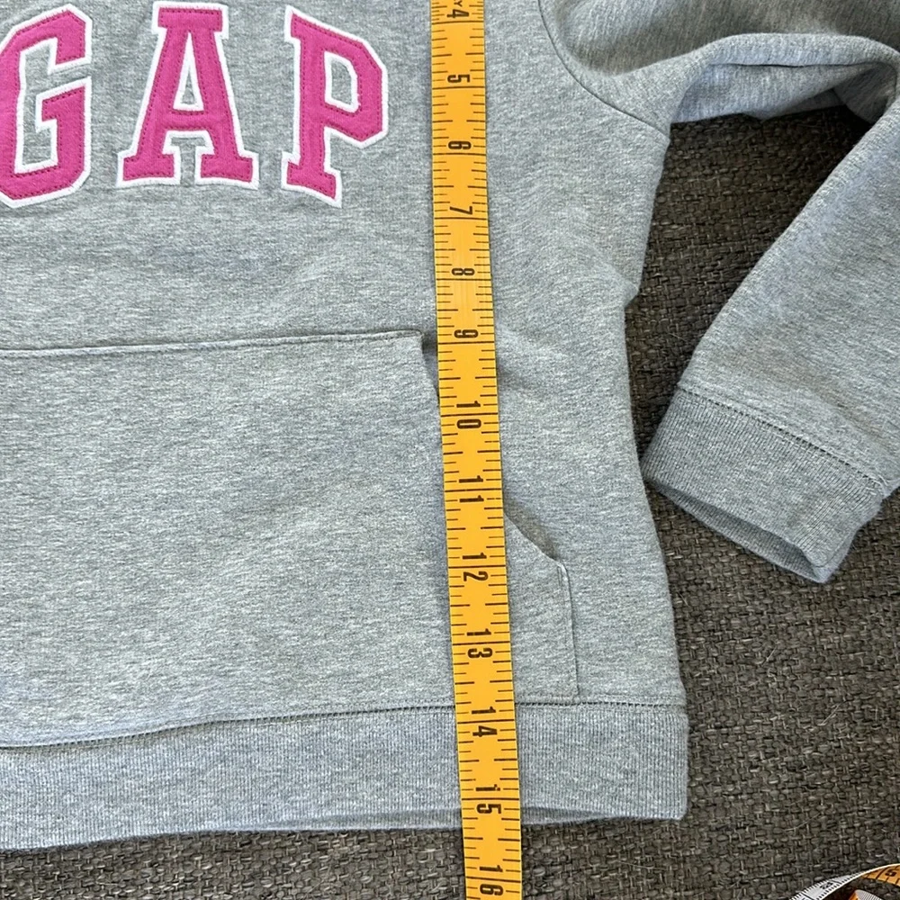 Gap Kids Girls Gray Pink Hooded Sweatshirt Size 6